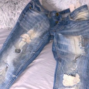 Distressed boy jeans